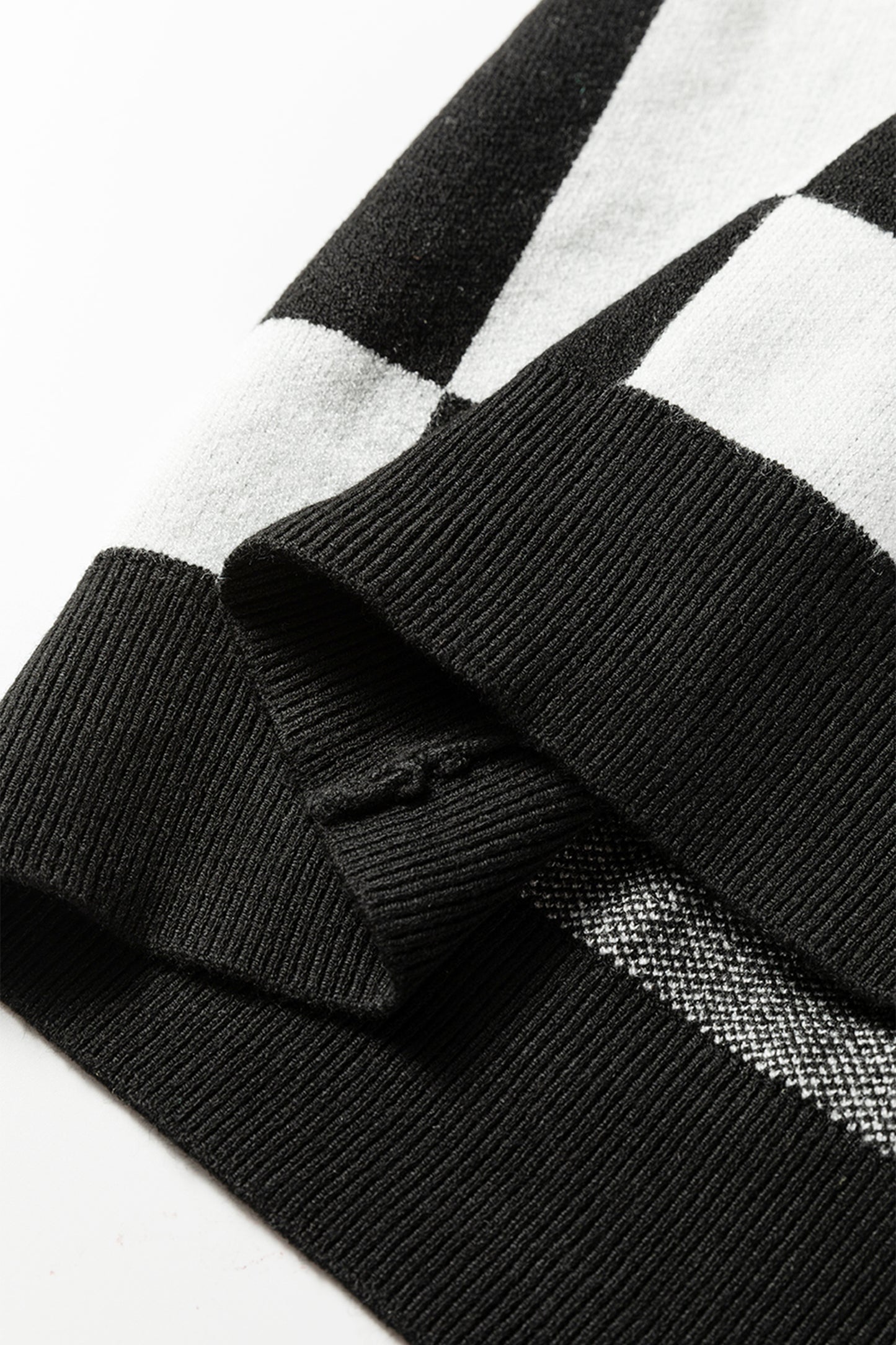 Black Checkered Pattern Loose Drop Shoulder Half Sleeve Sweater