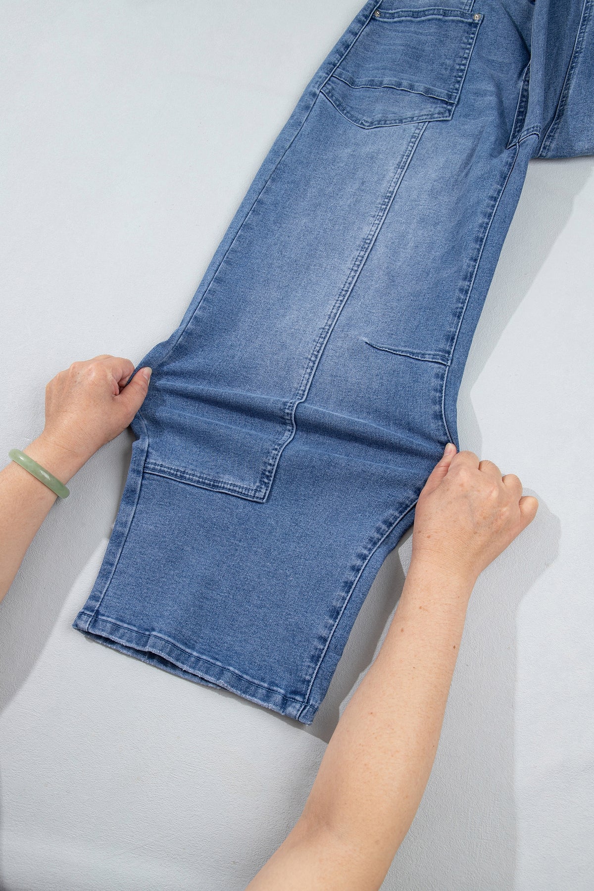 Beau Blue Solid Patchwork Grommet Tie Waist Loose Ankle-Length Jeans