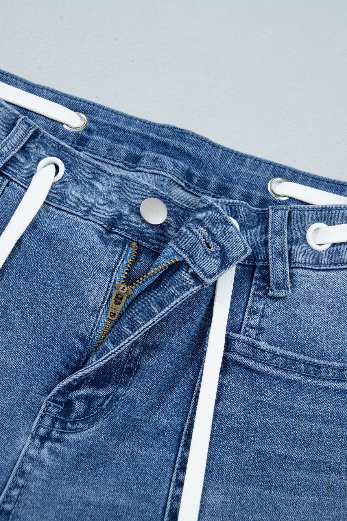 Beau Blue Solid Patchwork Grommet Tie Waist Loose Ankle-Length Jeans